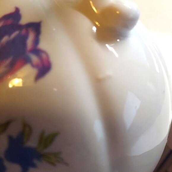Vintage Ceramic Floral Spray Juice Milk Pitcher Creamer Gold Trim Victorian - Picture 6 of 6